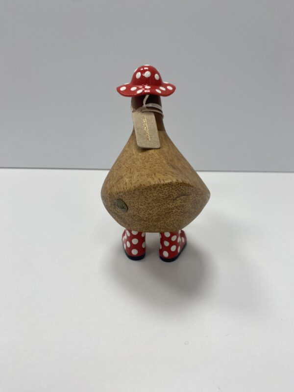 Papera grande con cappello e stivaletti – Legno di bambù scolpito a mano - immagine 8